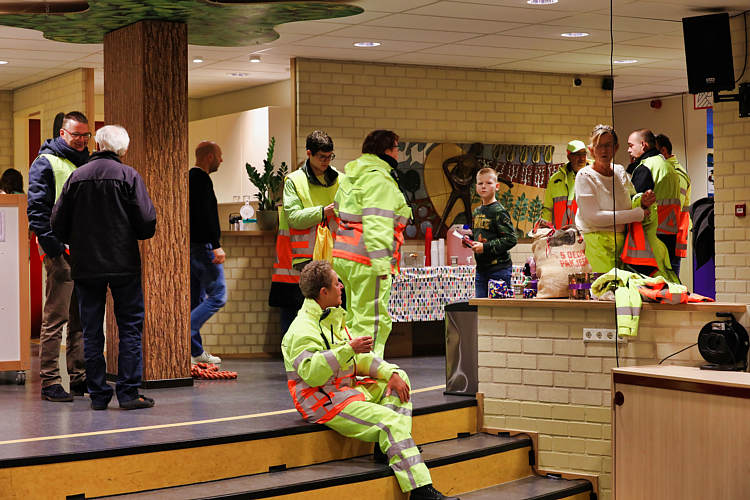 Aankomst van de Sint en zijn Zwarte Pieten in Waarder_006